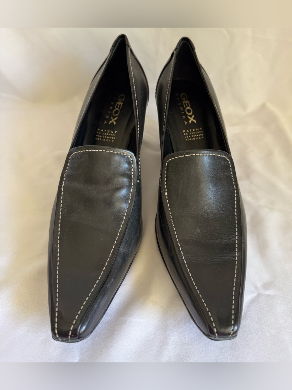 Geox Respira Black Leather Slip on Pump Pointed Toes Contrasting Stitching EU41